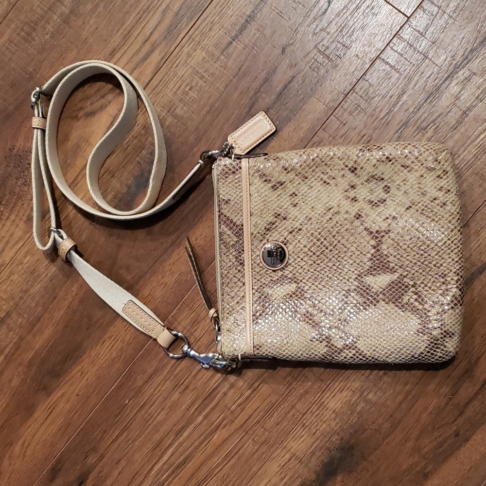 COACH ~ LEATHER SNAKESKIN CROSSBODY ~ BEIGE ~ SMALL